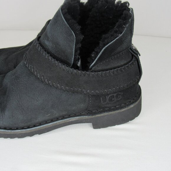 Ugg MCKAY Black Shearling Ankle Booties Women's 6.5 - Picture 4 of 9